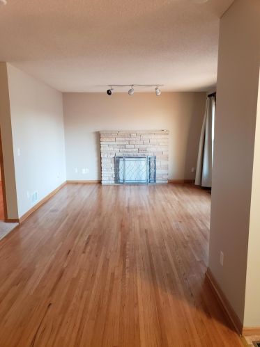 506 2nd Ave, Saint Paul MN  55112-6824 exterior