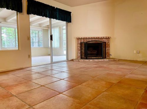 741 Sunningdale Dr, Oceanside, CA 92057-5016