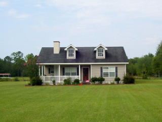 3921 Thigpen Rd, Waycross, GA 31503-8789