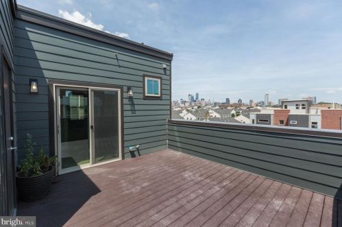 1406 4th St, Philadelphia PA  19147-0059 exterior