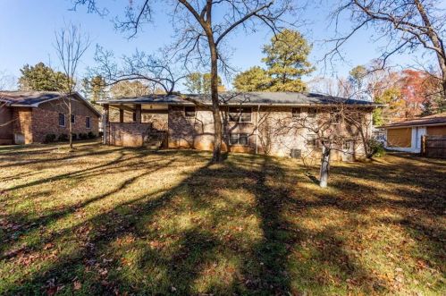 3364 Hazelwood Dr, Atlanta GA  30311-3038 exterior