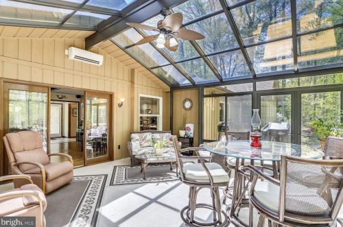 737 Sharpsburg Dr, Davidsonville MD 21035-1927 exterior