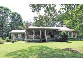 743 Epperson Rd, Holly Springs, GA 30115-6645