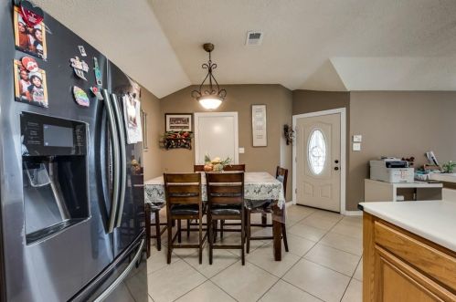 6802 Brookhaven Trl, Fort Worth TX  76133-6488 exterior