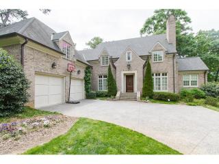 3270 Ivanhoe Dr, Atlanta, GA 30327-1528