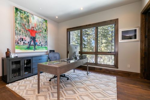 9513 Cloudcroft Ct, Truckee CA  96161-4314 exterior