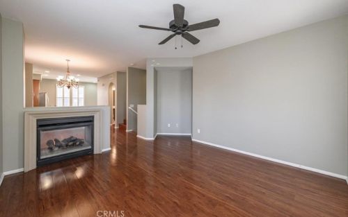 15 Tall Oak, Irvine CA  92603-4213 exterior