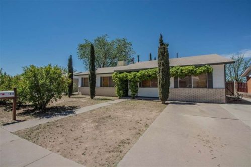 1835 Lamar Cir, Alamogordo, NM 88310-4740