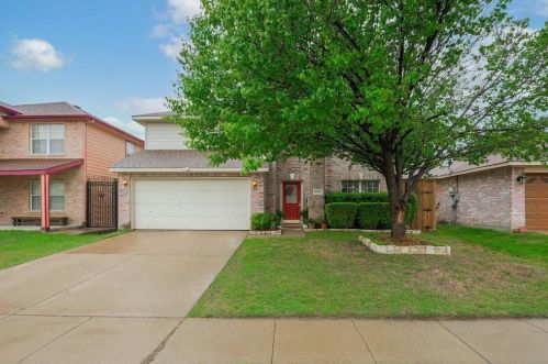 10116 Chapel Oak Trl, Fort Worth, TX 76116-1243