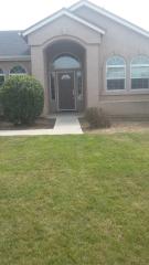 1663 Butternut St, Lemoore, CA 93245-5270