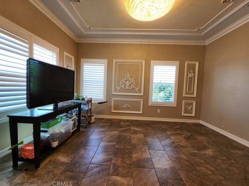 14012 Quailridge Dr, Riverside CA  92503-7201 exterior