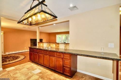 25 Elizabeth Dr, Dover NJ  07869-1307 exterior