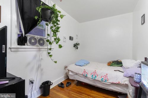 611 Wallace St, York PA 17403-1323 exterior