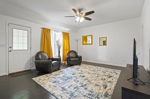 3845 Lake Sanctuary Way, Atlanta GA  30349-1898 exterior