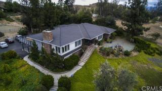 2271 Hillside Ave, Norco, CA 92860-2715