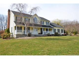 30 Meadowbrook Ln, Woodbury, CT 06798-2634