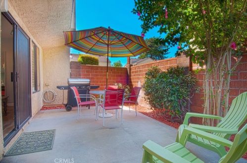 1041 Lamark Ln, Anaheim CA  92802-3404 exterior