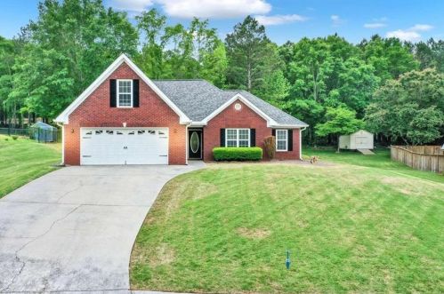 55 Green Valley Dr, Oxford, GA 30054-2563