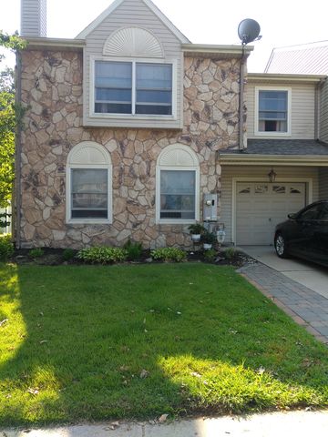 47 Shady Brooke Ln, Auburn, NJ 08085-1581