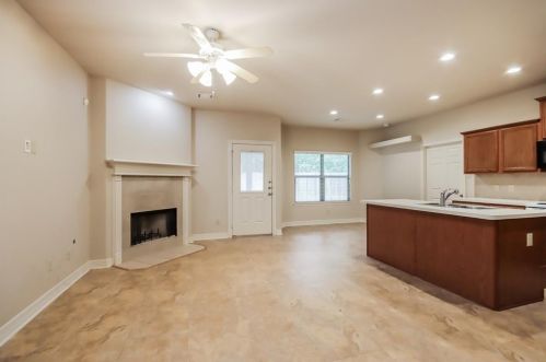 2038 Lost Pine Ct, Conroe TX  77304-3802 exterior