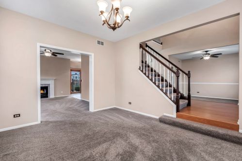 2103 Vermette Cir, Plainfield, IL 60586-8331