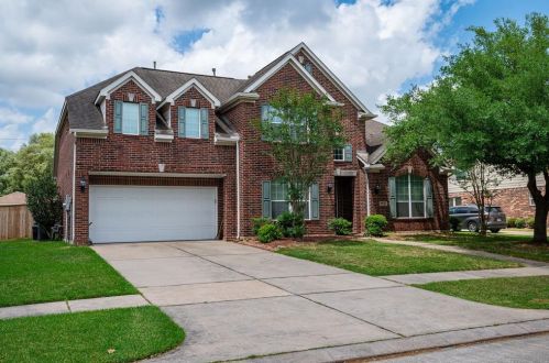 2204 Verona Dr, Pearland, TX 77581-4766