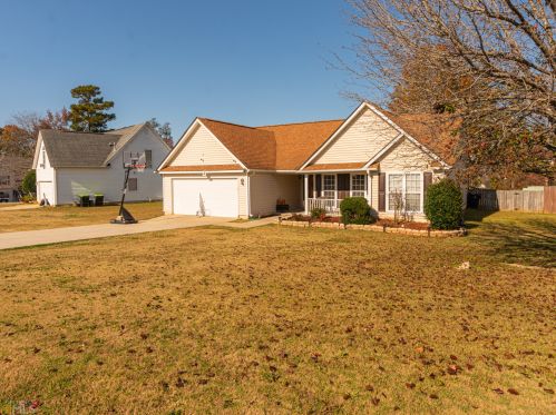 10668 Paladin Dr, Hampton, GA 30228-3246