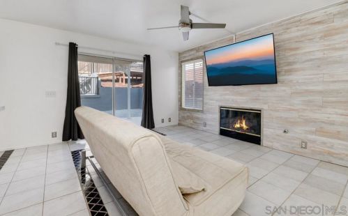 335 Palomar St, Chula Vista CA  91911-3729 exterior