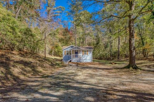 1786 Richard Rd, Conyers GA  30012-2824 exterior