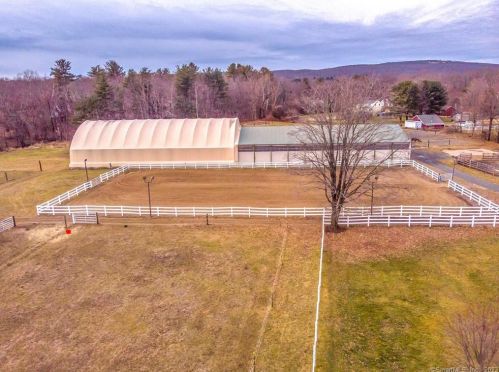31 Wells Rd, Granby CT  06035-1604 exterior