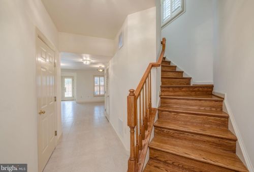 6235 Levi Ct, Springfield VA  22150-1190 exterior