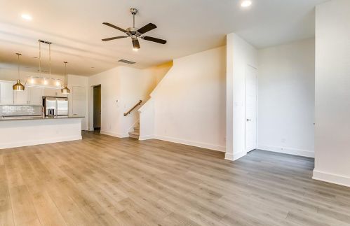 2809 Stanley Ave, Fort Worth TX  76110-2934 exterior