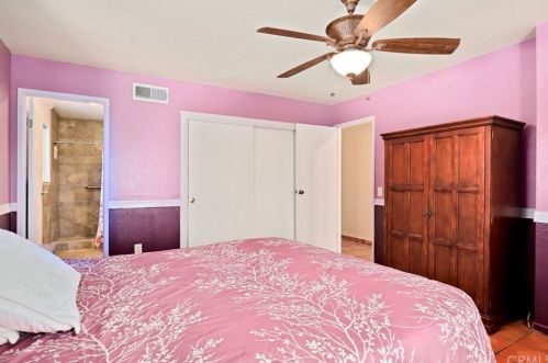 6010 Kitty Hawk Dr, Riverside CA  92504-1422 exterior