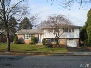 1569 Ralston Rd, Bethlehem, PA 18018-1814