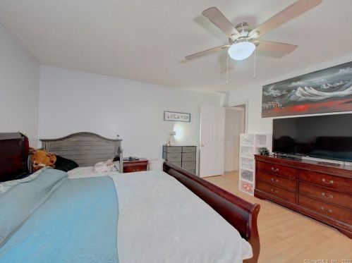 31 Beatrice Ave, Killingly CT  06239-4204 exterior