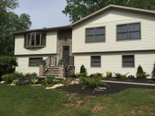 144 Milltown Rd, Bridgewater, NJ 08807-2554