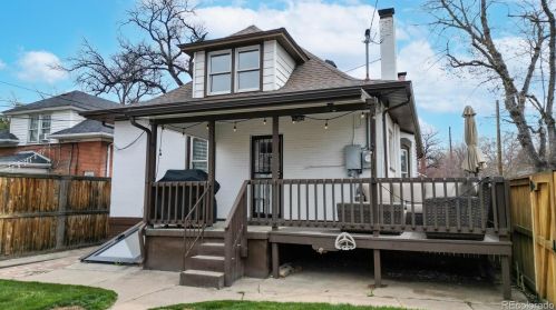 993 Emerson St, Denver CO  80218-2715 exterior