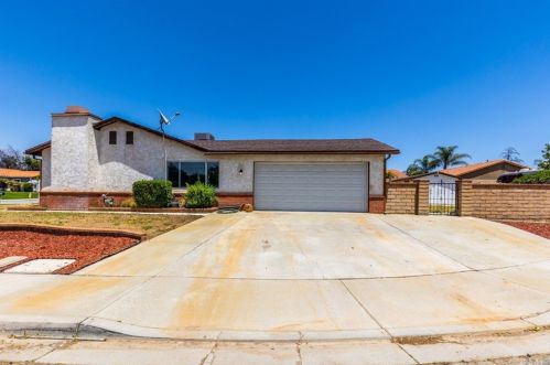 455 Cyrise Ln, Beaumont, CA 92223-1531