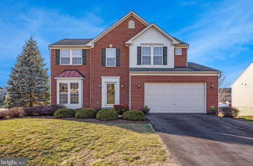 21 Chaucer Ln, Gerrardstown, WV 25420-4500