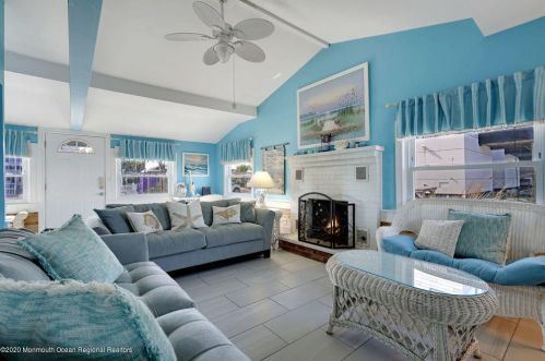 1616 Beach Blvd, Lacey, NJ 08731-5031
