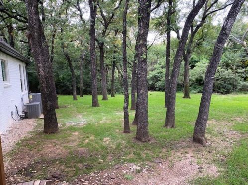 6005 Autumn Hills Dr, Fort Worth TX  76140-9695 exterior