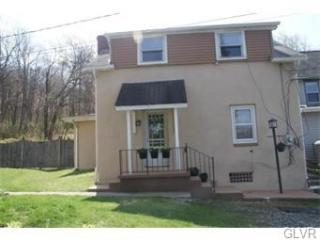 1735 Ehret Ln, Allentown, PA 18103-8311