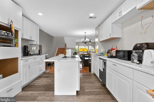 23 Morning Breeze Ct, Silver Spring MD 20904-1248 exterior