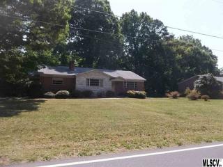 996 22nd Street Pl, Hickory, NC 28601-7322
