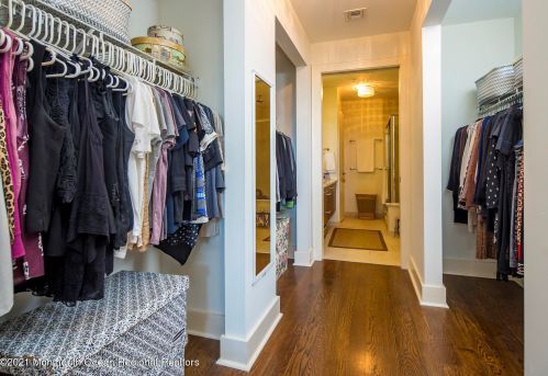 707 Bangs Ave, Tinton Falls NJ 07712-6905 exterior