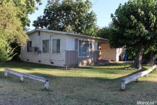 424 Monroe Ave, Turlock, CA 95380-3939