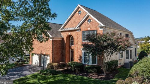5016 Shortgrass Ln, Haymarket, VA 20169-3170