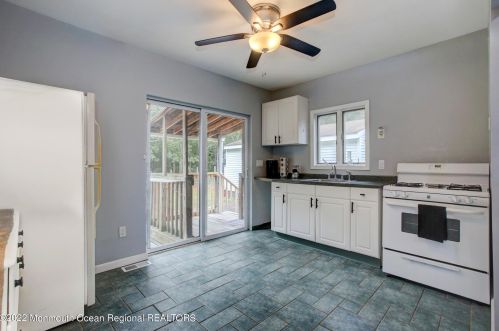 537 Bennetts Mills Rd, Jackson Twp NJ  08527-2457 exterior
