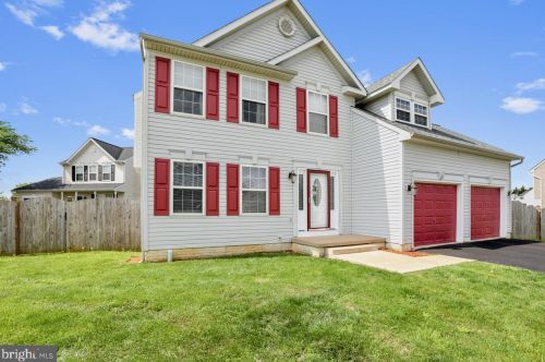 108 Southwinds Dr, Charles Town, WV 25414-3973