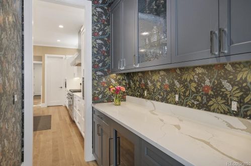 169 Franklin St, Denver CO  80218-4004 exterior